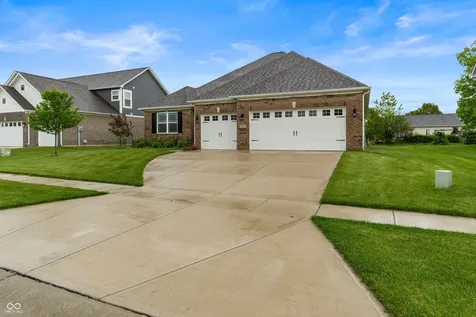 1697 Pelham Drive Greenwood IN 46143