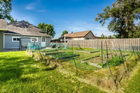 219 W Garden Street Fortville IN 46040