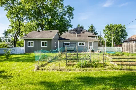 219 W Garden Street Fortville IN 46040
