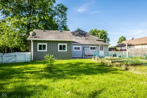 219 W Garden Street Fortville IN 46040