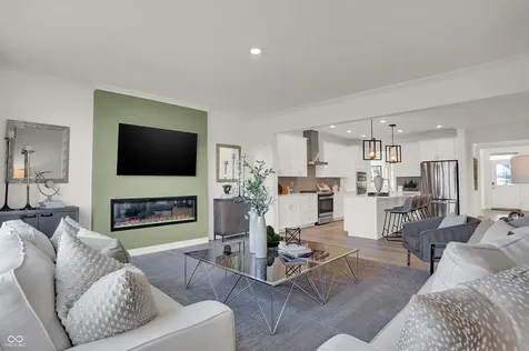 2353 Red Squirrel Way Zionsville IN 46077