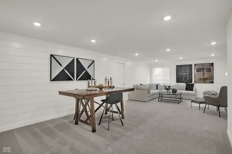 2353 Red Squirrel Way Zionsville IN 46077