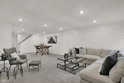 2353 Red Squirrel Way Zionsville IN 46077