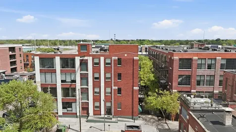 624 E Walnut Street Indianapolis IN 46204