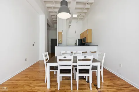 624 E Walnut Street Indianapolis IN 46204