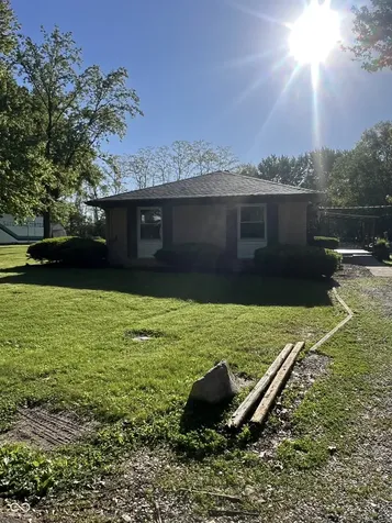 651 S Coal Creek Drive Hillsboro IN 47949