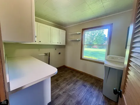 651 S Coal Creek Drive Hillsboro IN 47949