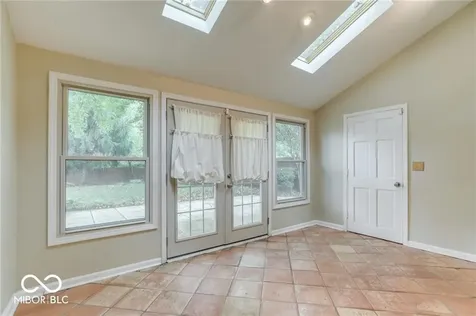 5845 Brouse Avenue Indianapolis IN 46220