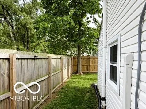 7249 N Tacoma Avenue Indianapolis IN 46240