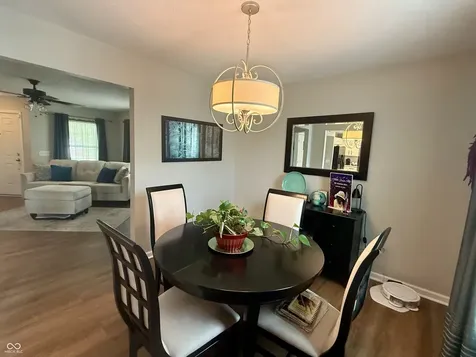 8063 Loveridge Drive Indianapolis IN 46268