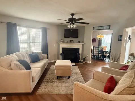 8063 Loveridge Drive Indianapolis IN 46268