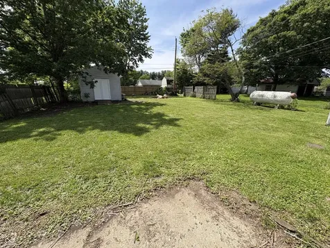 5631 N Clover West Drive Fairland IN 46126