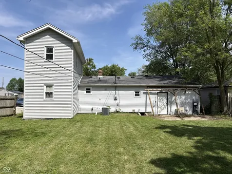 5631 N Clover West Drive Fairland IN 46126