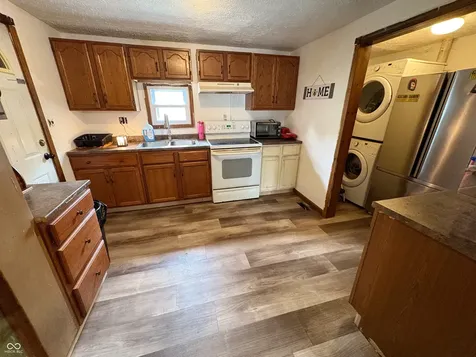 5631 N Clover West Drive Fairland IN 46126
