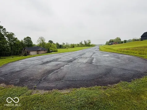 5071 Tomahawk Trail Martinsville IN 46151