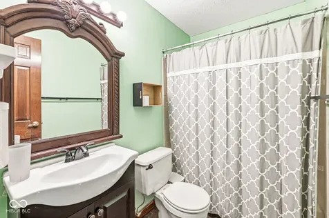 5542 Painted Maple Court Indianapolis IN 46254