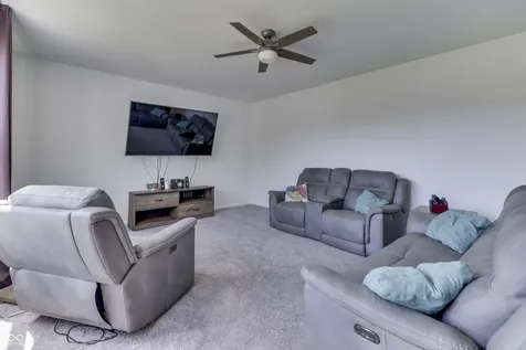1824 Explorer Court Franklin IN 46131