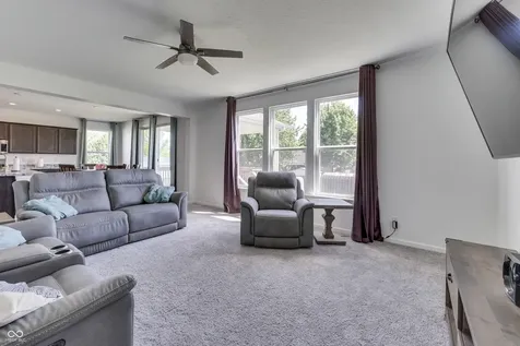 1824 Explorer Court Franklin IN 46131