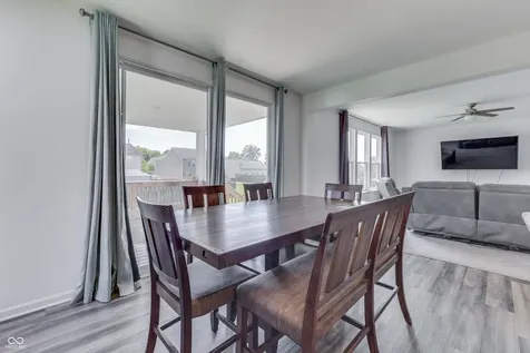 1824 Explorer Court Franklin IN 46131