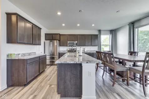 1824 Explorer Court Franklin IN 46131