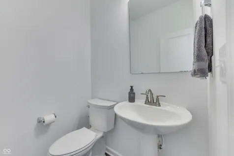 1824 Explorer Court Franklin IN 46131