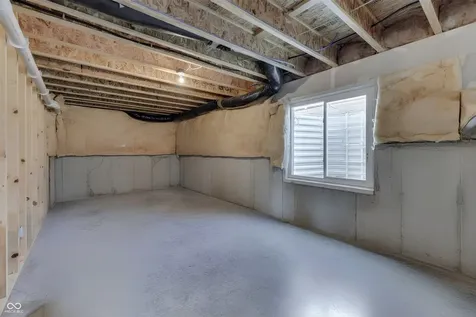 1824 Explorer Court Franklin IN 46131