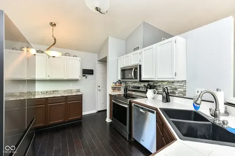 9422 Champton Drive Indianapolis IN 46256