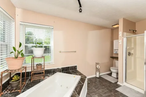 9422 Champton Drive Indianapolis IN 46256