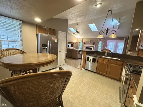 1117 Fontana Court Indianapolis IN 46229