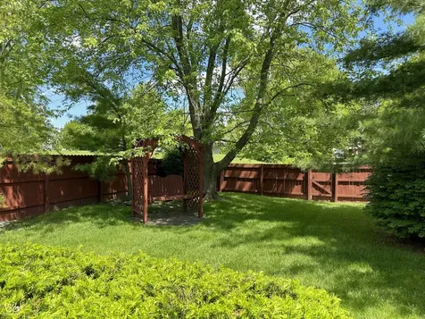 1117 Fontana Court Indianapolis IN 46229