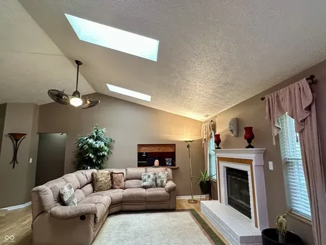 1117 Fontana Court Indianapolis IN 46229