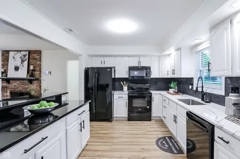 512 Lexington Boulevard Carmel IN 46032