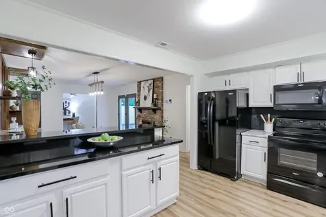 512 Lexington Boulevard Carmel IN 46032