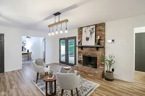 512 Lexington Boulevard Carmel IN 46032