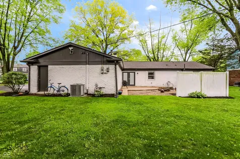 512 Lexington Boulevard Carmel IN 46032