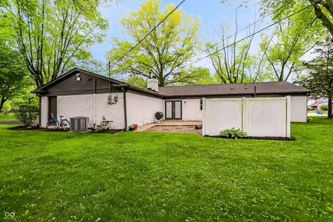 512 Lexington Boulevard Carmel IN 46032