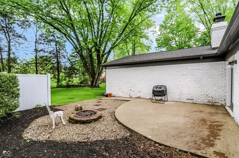 512 Lexington Boulevard Carmel IN 46032