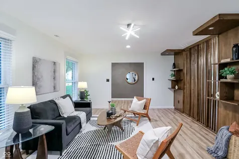512 Lexington Boulevard Carmel IN 46032