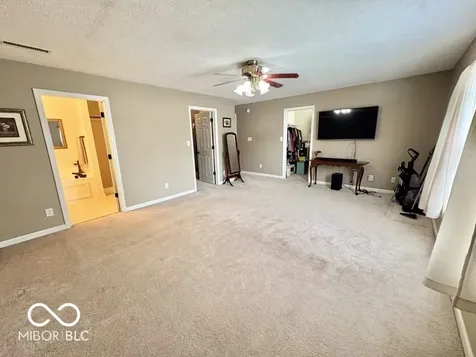 1240 Legacy Lane Indianapolis IN 46234