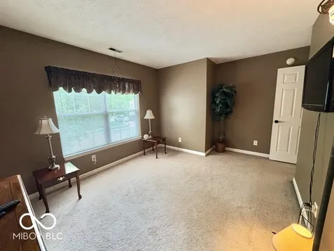 1240 Legacy Lane Indianapolis IN 46234