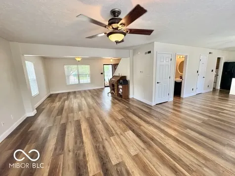 1240 Legacy Lane Indianapolis IN 46234