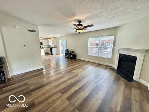 1240 Legacy Lane Indianapolis IN 46234