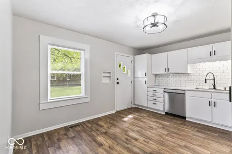 2533 Aurie Drive Indianapolis IN 46219