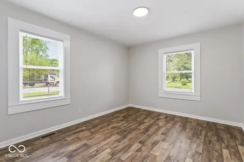 2533 Aurie Drive Indianapolis IN 46219