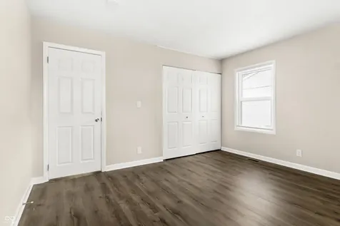 8128 Barry Road Indianapolis IN 46219