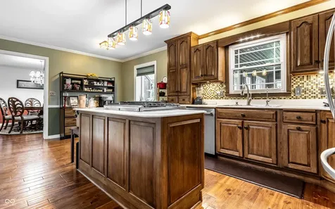 7111 Eastwick Lane Indianapolis IN 46256
