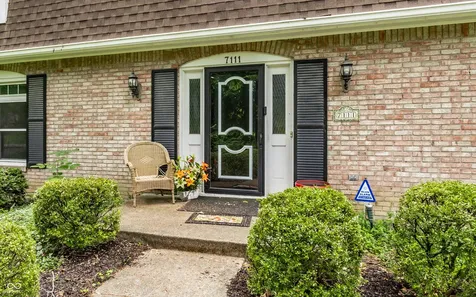 7111 Eastwick Lane Indianapolis IN 46256
