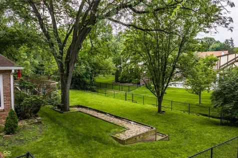 7111 Eastwick Lane Indianapolis IN 46256