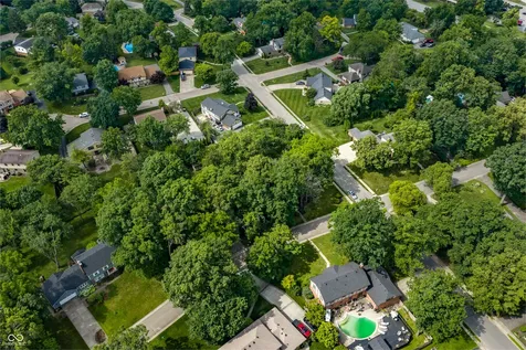 7111 Eastwick Lane Indianapolis IN 46256