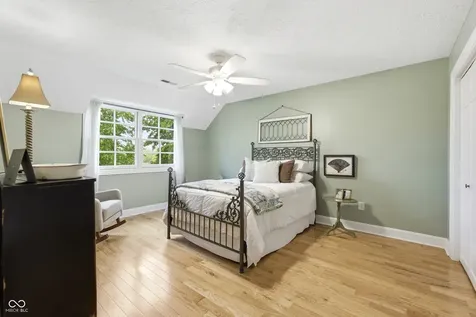 11750 E 200 S Zionsville IN 46077